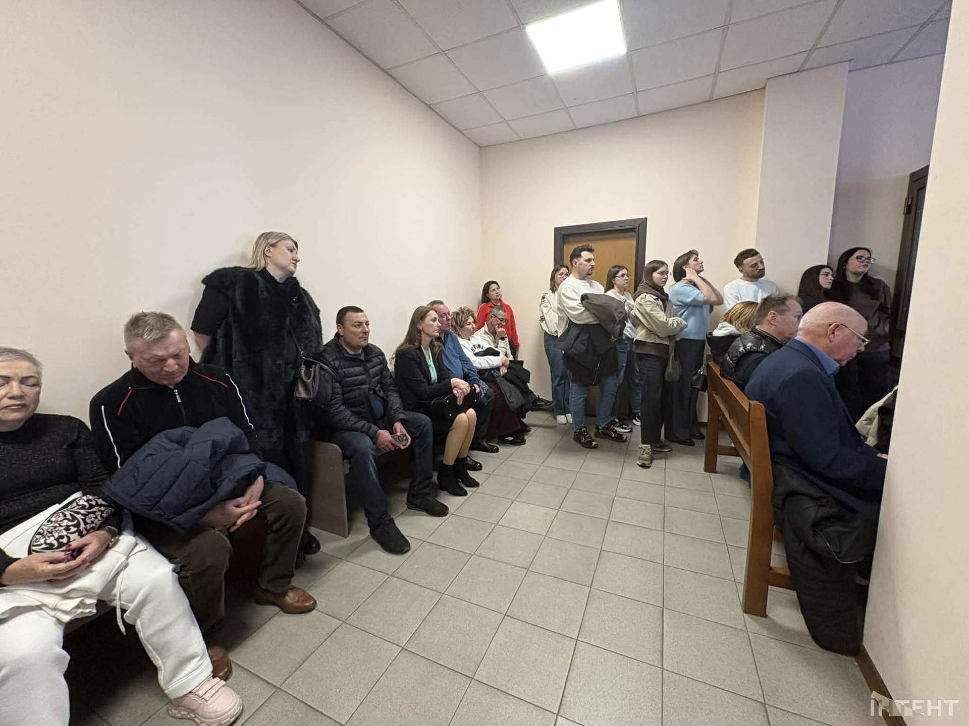 Суд в Одесі вирішив зробити частково закритим розгляд справи лікаря Odrex