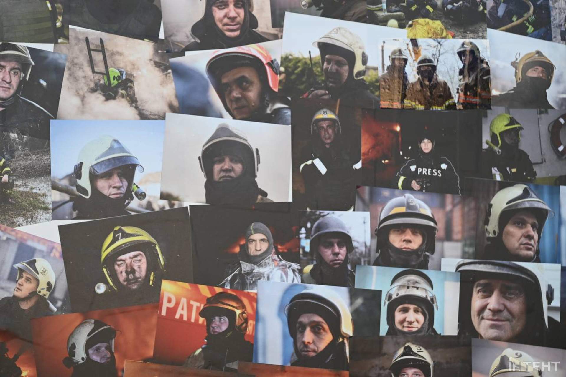 Одеські рятувальники відкрили Стіну Незламності