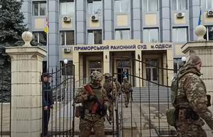 В Одессе командира приговорили к трем годам тюрьмы за вымогательство денег с подчиненных