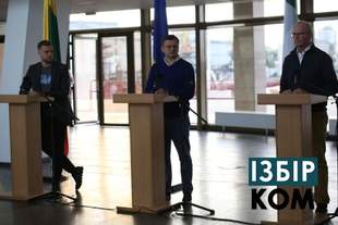 Зерно, 55 мільйонів євро на зброю та ЗАЕС: головні теми зустрічі голів МЗС України, Литви та Ірландії в Одесі