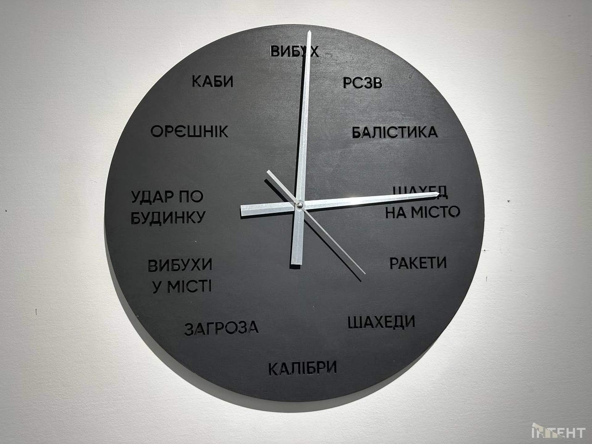 Є й одесити: у Львові стартувала художня виставка на три поверхи