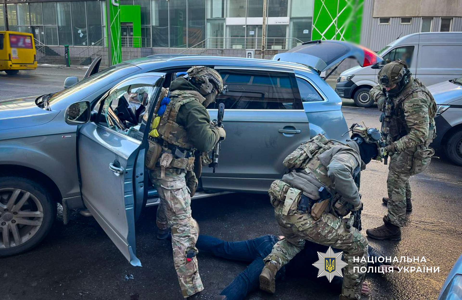 В Одесі затримали членів добровольчої організації за торгівлю бронюванням