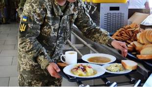 Не нашлось желающих поставлять продукты для военных в Николаеве