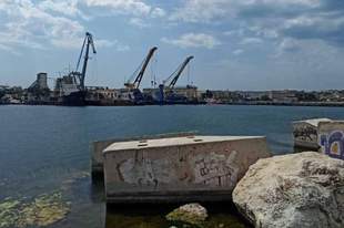 Guerrillas scouted Russian port infrastructure in Sevastopol