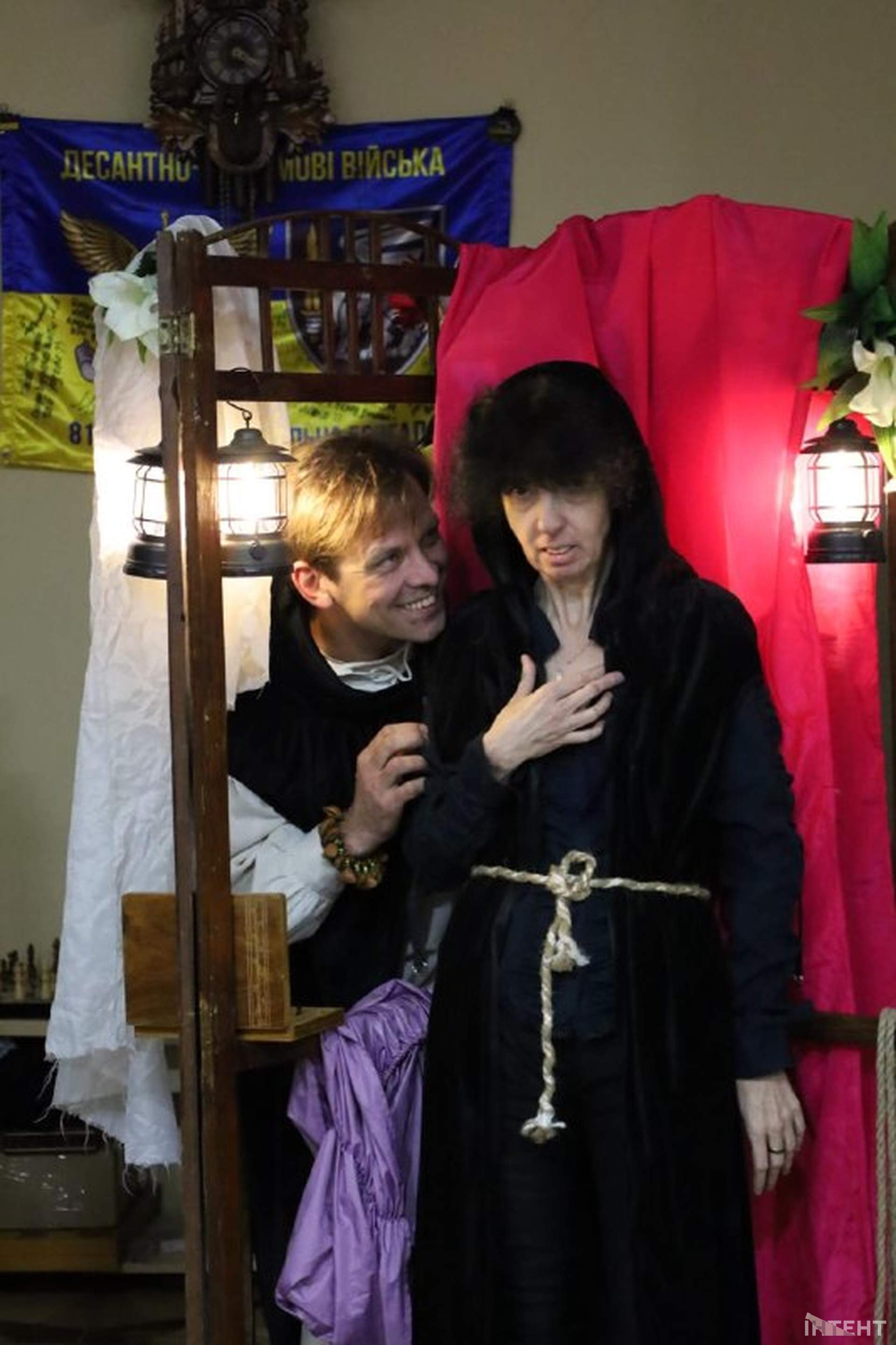 Між свободою і золотою кліткою: в Одесі відбулася вистава за поемою Ліни Костенко