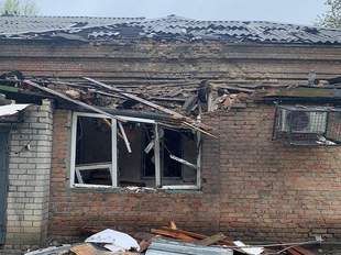 Одна людина загинула та троє дістали поранення через обстріли Херсонщини