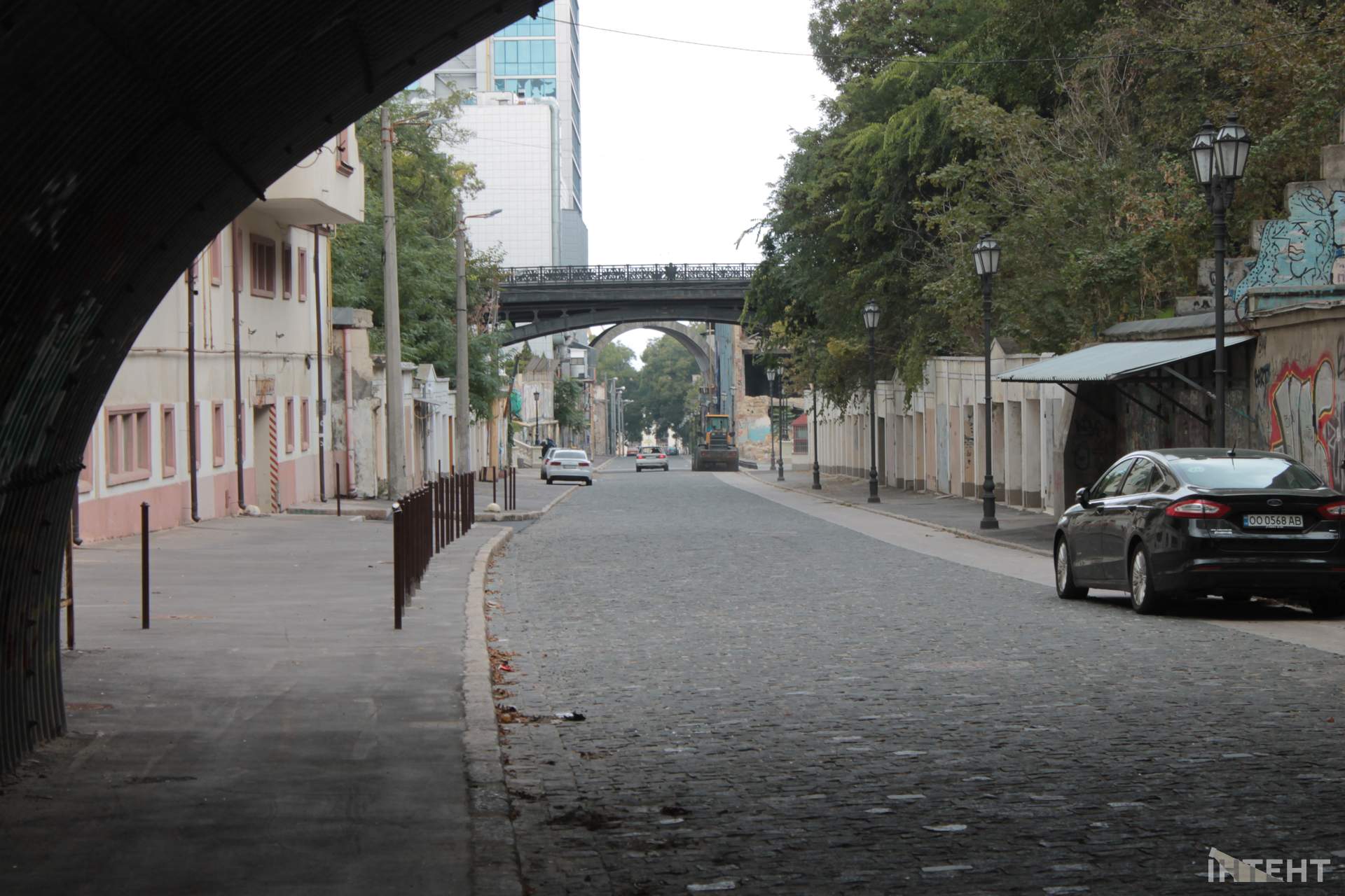 В Одесі майже завершили ремонтувати Деволанівський узвіз