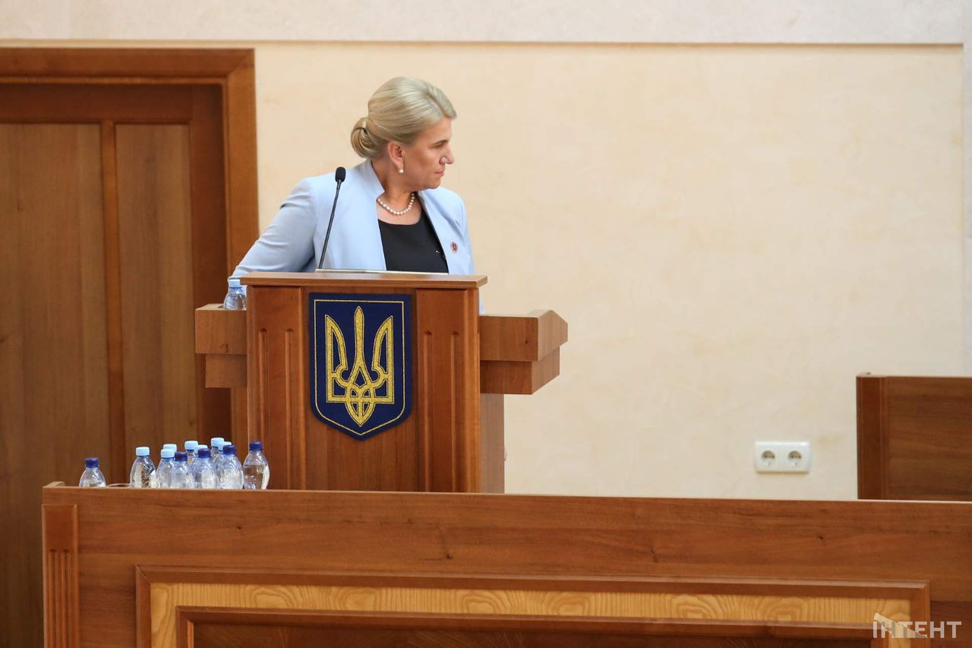 Позачергова сесія Одеської обласної ради в об'єктиві ІзбірКома