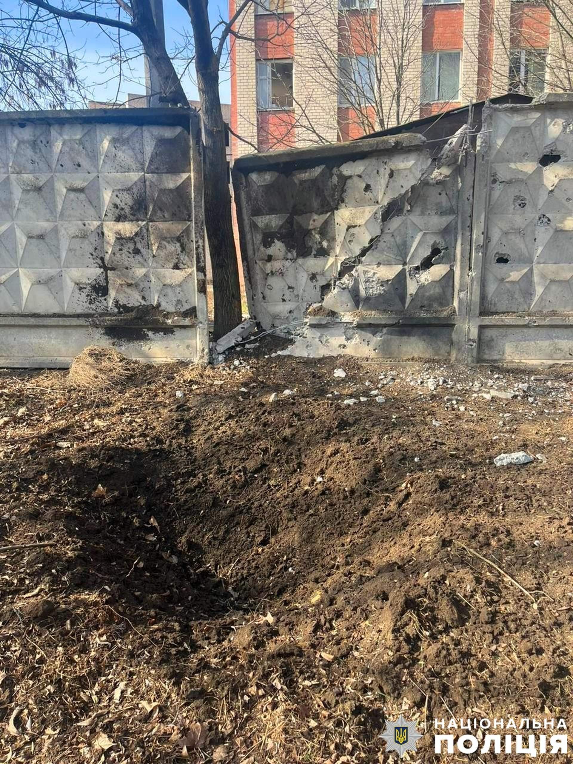 Херсонщина знову під обстрілом: росіяни гатили по житлових кварталах та поранили людей