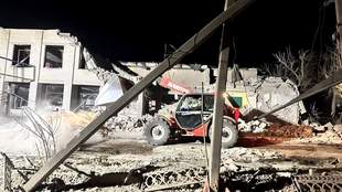 Ворог завдав ударів по громадах Миколаївщини та пошкодив сільгосппідприємство і склади