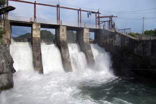 Депутаты Одесского облсовета намерены потребовать запретить строительство каскада гидроэлектростанций на Днестре: Одесса может остаться без чистой воды