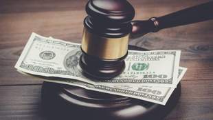 В Одессе депутат получил 5 лет за схемы с застройкой