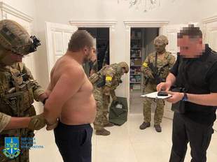 Громадського діяча в Одеській області підозрюють у вимаганні 600 тисяч доларів