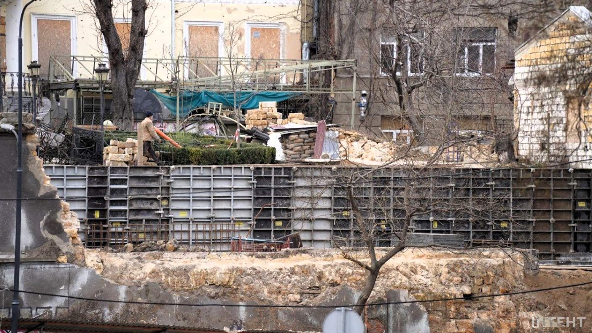 В Одесі розпочали реконструкцію біля Будинку вчених