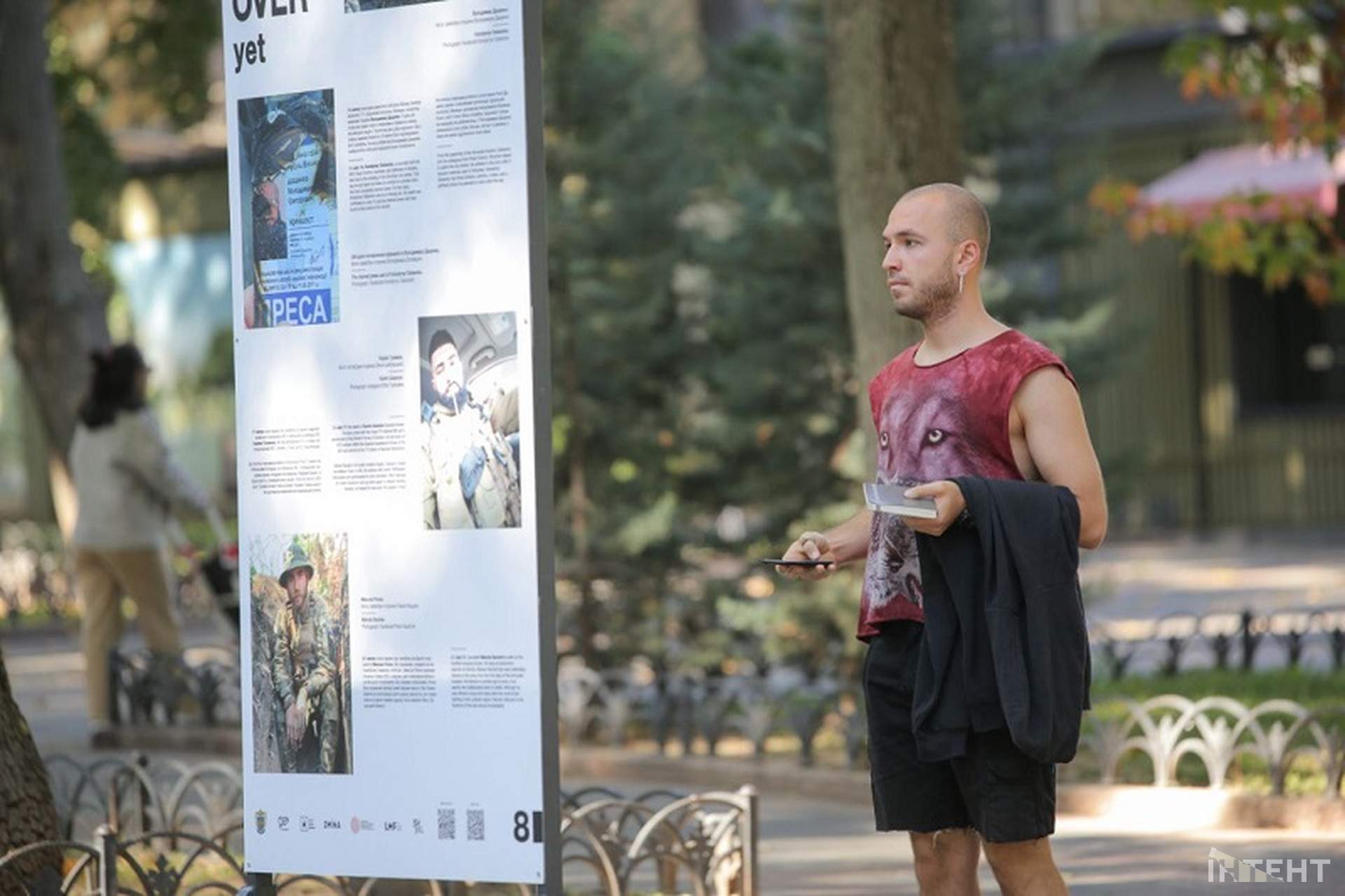 Війна триває: в Одесі відкрили фотовиставку, присвячену журналістам