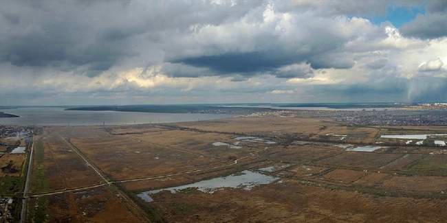 Filtration fields. Photo: Oleksandr Velmohko/Pivdennyi Kurier