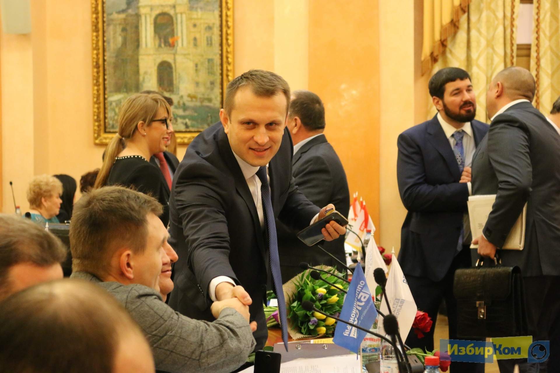 Сессия Одесского городского совета: розы депутатам и более ста вопросов повестки дня