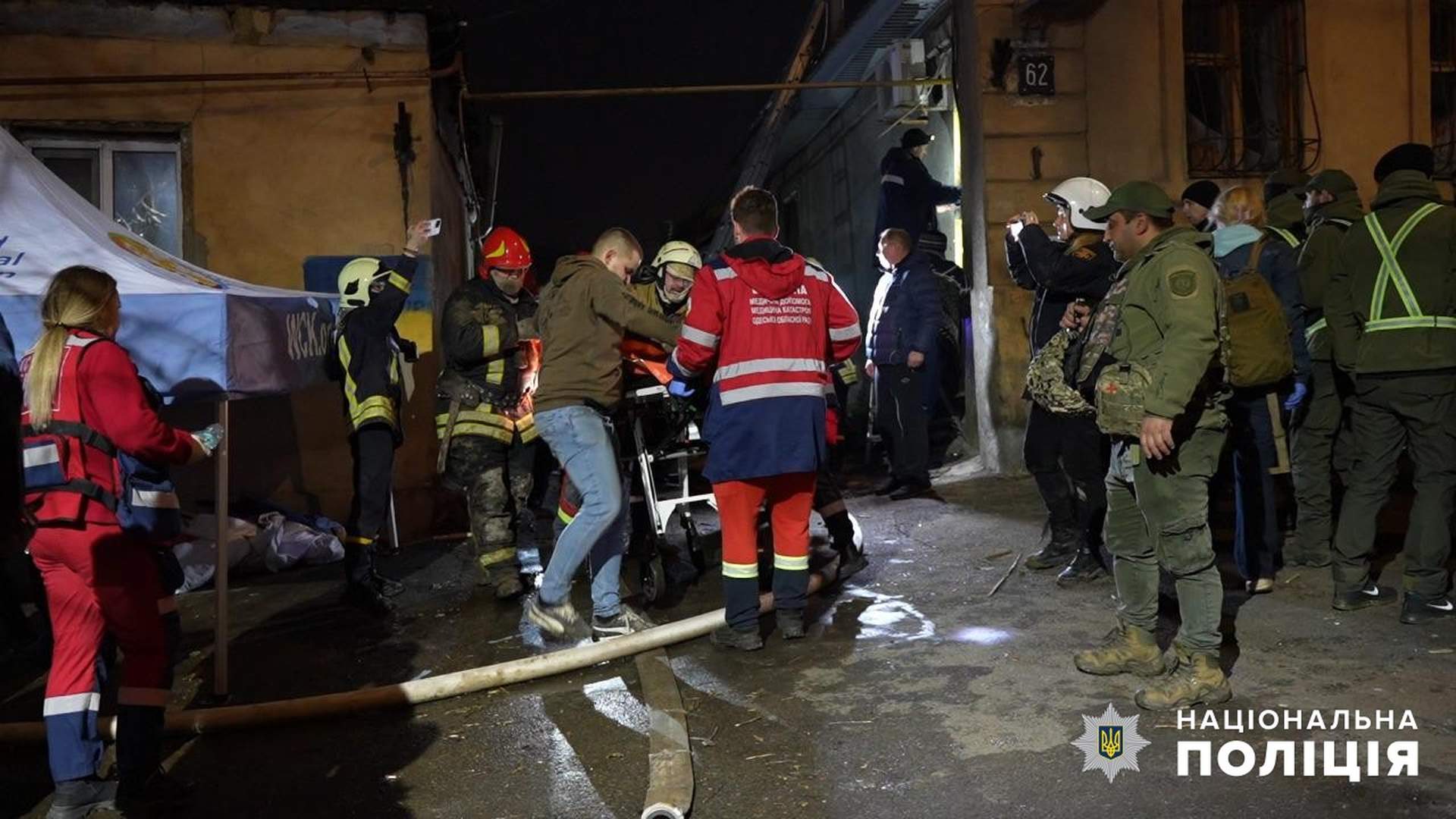 Одесит загинув від уламків дрона: місце трагедії у світлинах Інтента