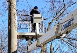 У Херсоні комунальники долали наслідки обстрілів та поновили постачання води