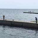 Вікенд на Ланжероні: смугасті стрічки не зупиняють одеситів, які вийшли погуляти