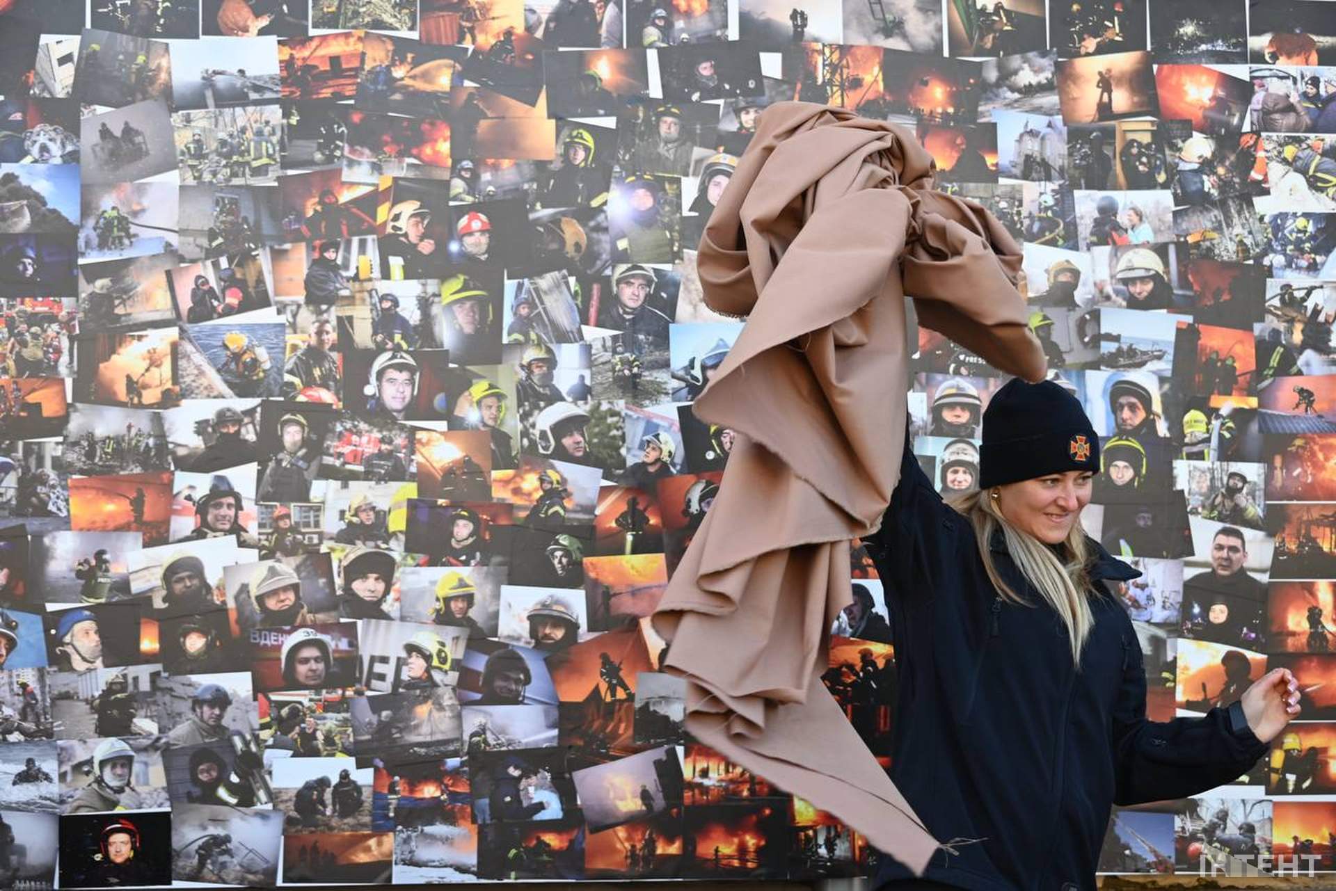 Одеські рятувальники відкрили Стіну Незламності