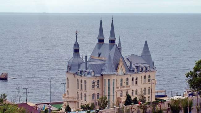 Палац студентів Одеської юракадемії. ФОТО: odessa.dozor.ua