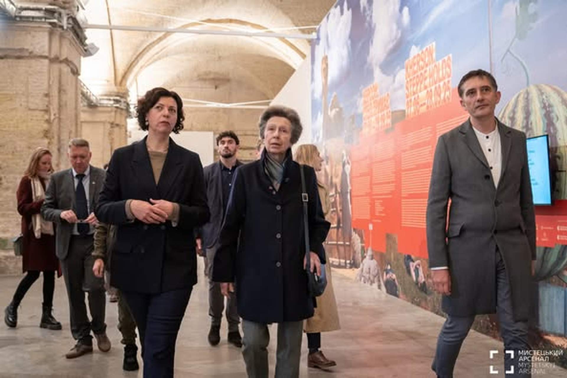 Британська Принцеса Анна відвідала виставку ''Херсон.Степ тримає.''