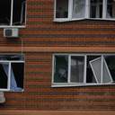 Наслідки влучання дрону в багатоповерхівку в Одесі у світлинах Інтента