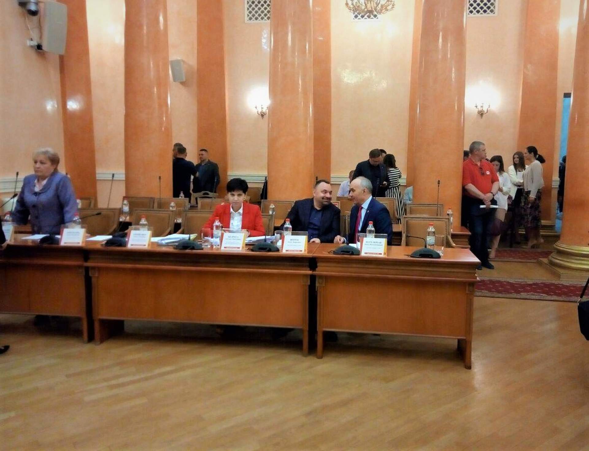 Внеочередная сессия Одесского городского совета