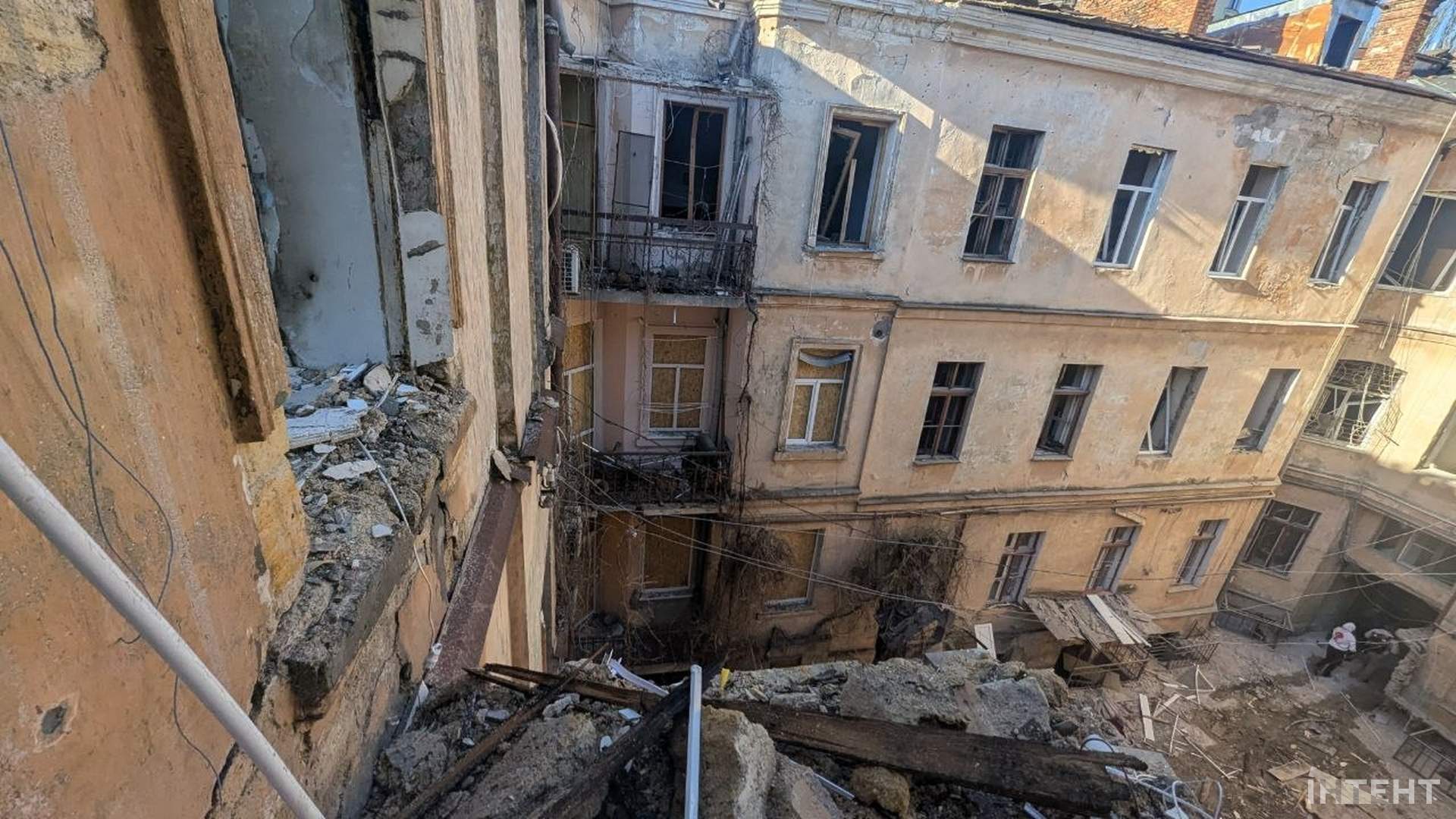 В Одесі внаслідок обстрілу постраждали 11 людей