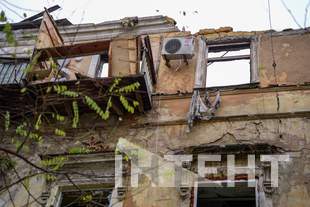 Более 230 домов повреждено в Одессе за ноябрь от атак рф: какое решение принял исполком