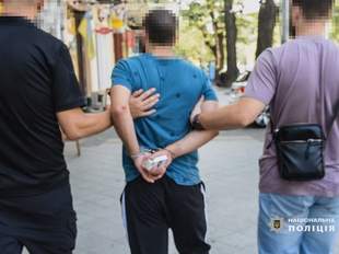 Одеські поліцейські у пошуках злочинця штурмували шелтер з переселенцями