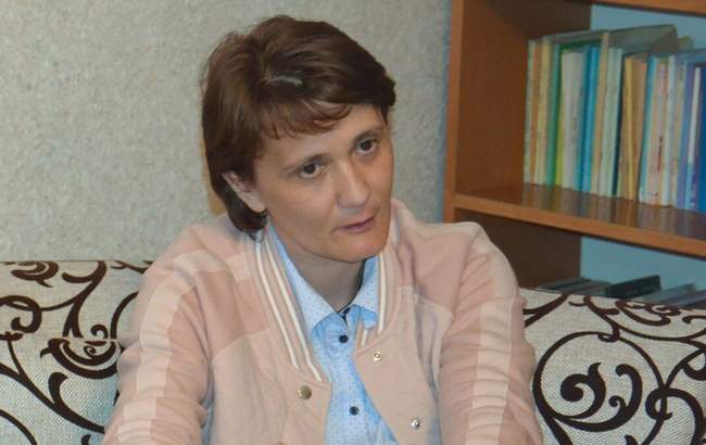 Оккупанты оштрафовали ведущую крымскотатарского ток-шоу и журналистку