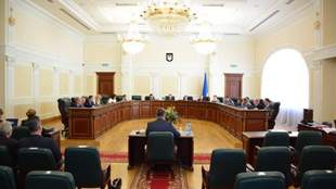 Высший совет правосудия отправил в отставку двух одесских судей