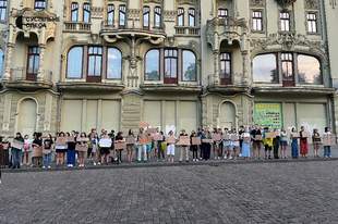 Одесситы устроили акцию протеста из-за закона о подчинении НАБУ генпрокуратуре