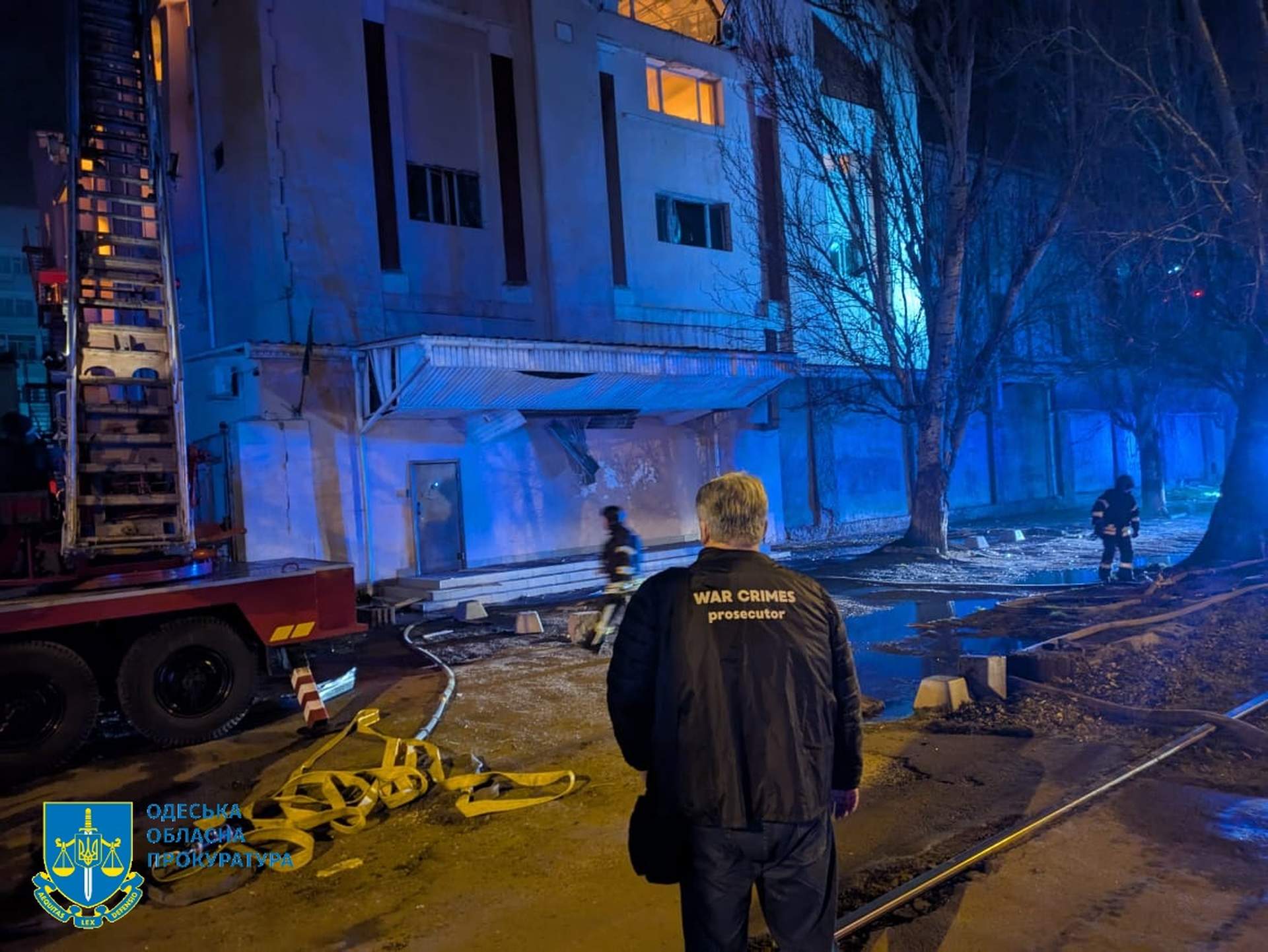 Дрони росіян спалили автомобілі та підприємства в Одесі