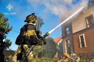 Окупанти на Херсонщині вбили трьох та поранили п'ять людей під час обстрілів