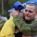 В Україну повернулися 205 військовополонених