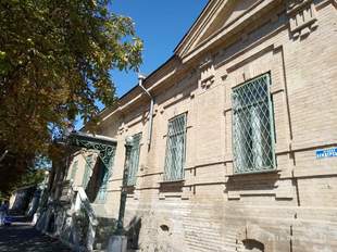 Укрпошта знову виставила на продаж колишнє відділення в центрі Ізмаїла