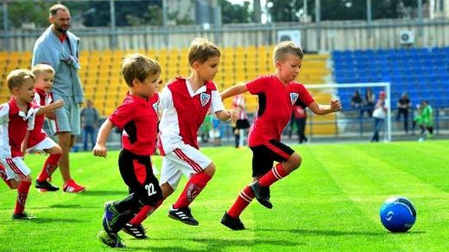 Кубок по футболу среди детских команд
