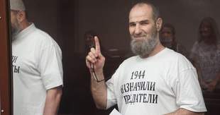 Crimean security forces took Imam Lenur Khalilov from his home without warning