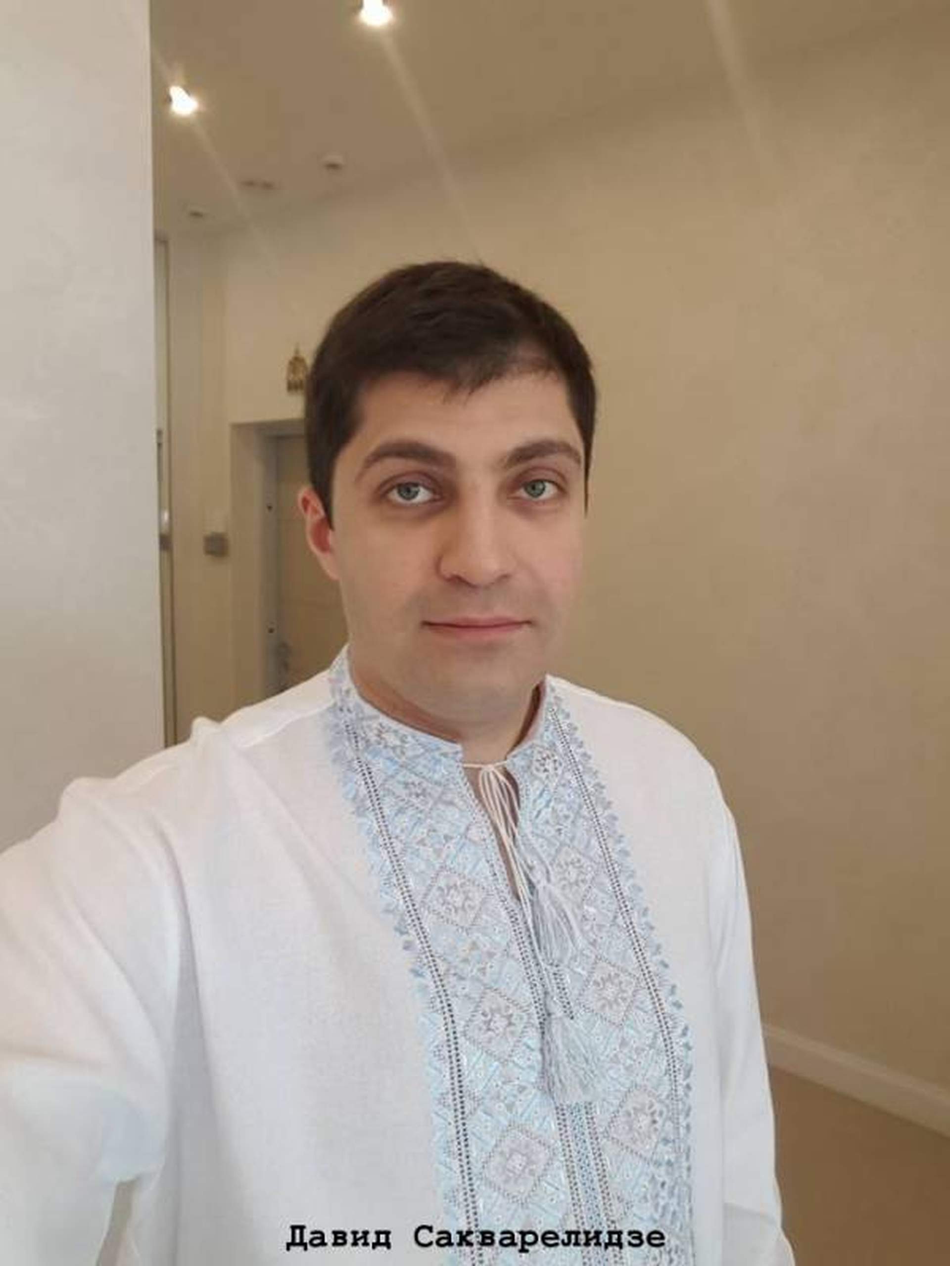 Какие вышиванки выбрали всеукраинские и одесские политики в праздник