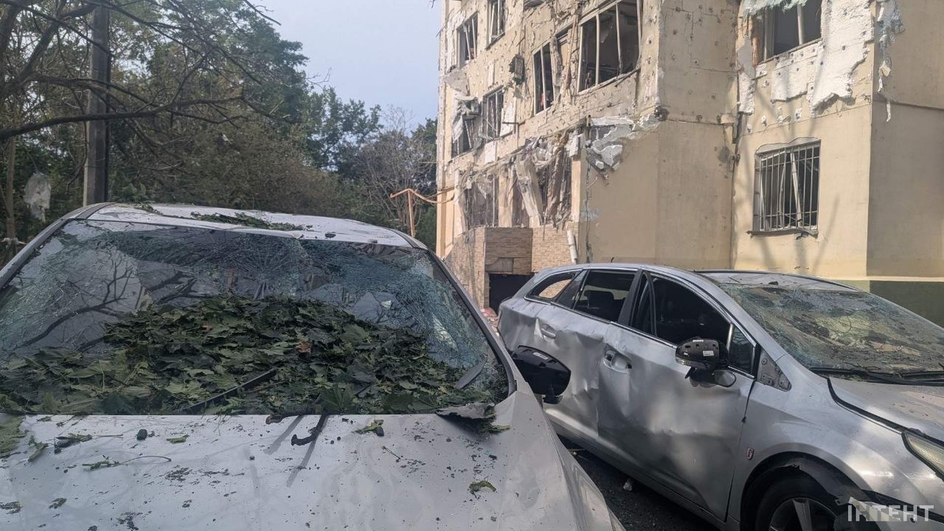 В Одесі внаслідок обстрілу пошкоджено багатоповерхівки