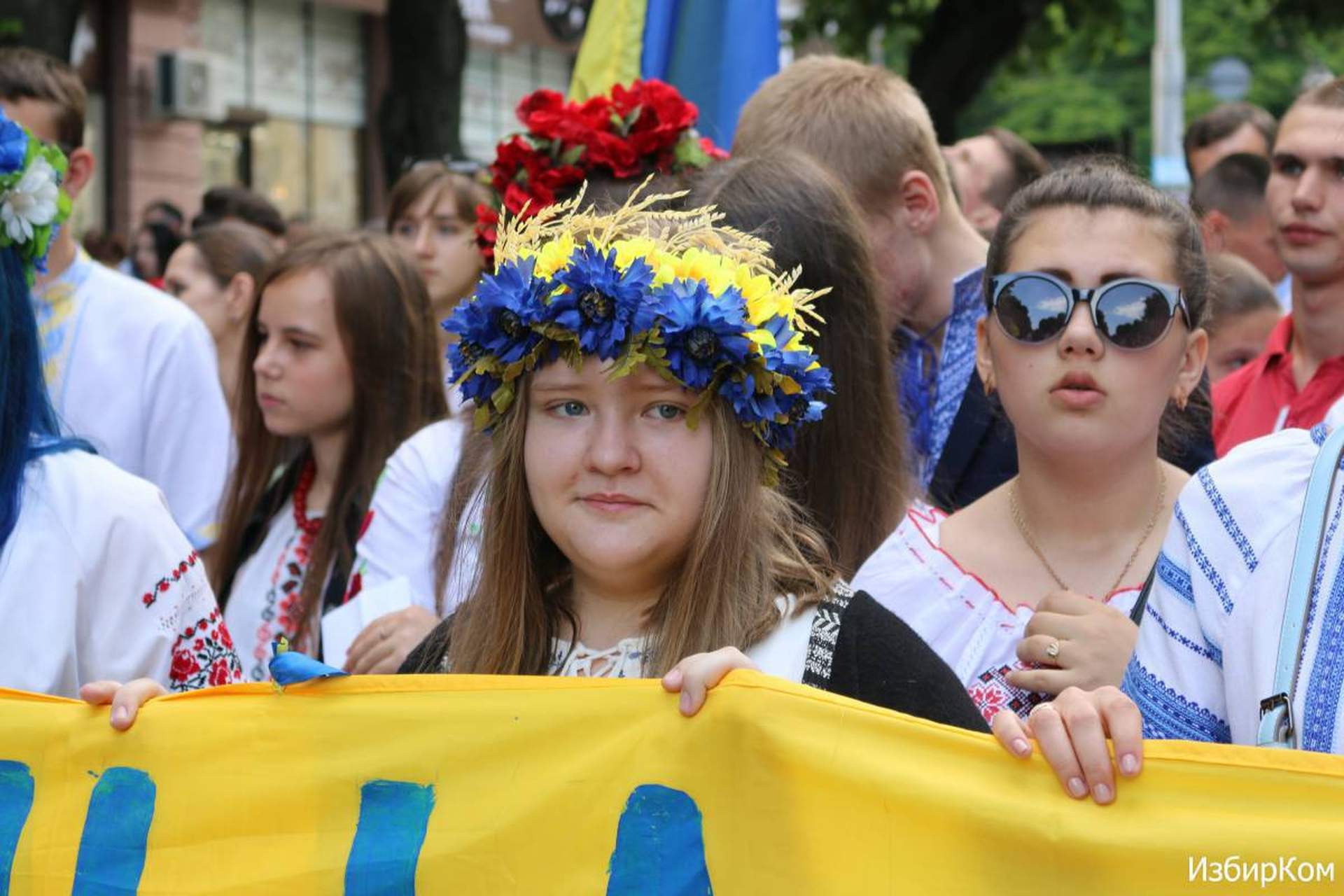 В Одессе состоялся VIII Мегамарш в вышиванках