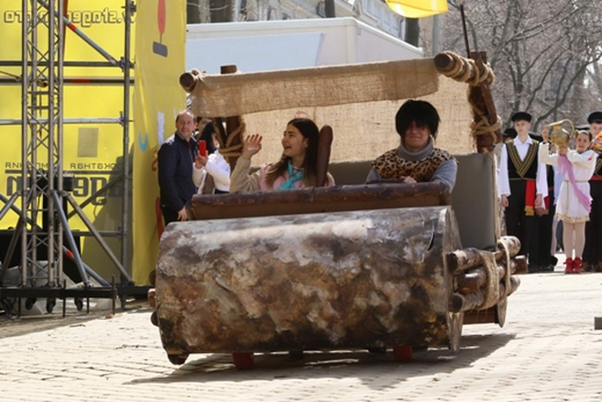 Юморина в Одессе: косплеи, карнавал и концерт