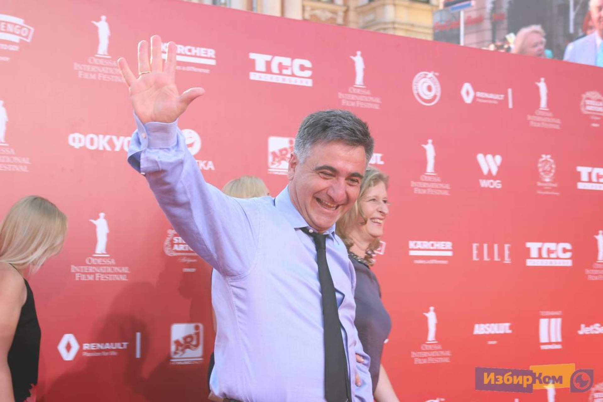 Закрытие Одесского кинофестиваля: красная дорожка без первых лиц и со Жванецким