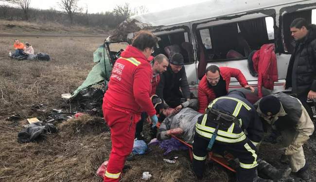 Четырнадцать пострадавших: на трассе в Одесской области второе ДТП с участием маршрутки