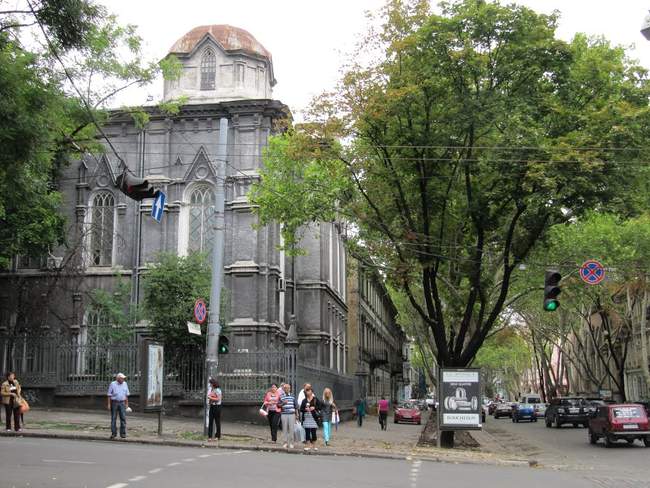 Иудейская община просит отвести ей участок земли под зданием архива на Жуковского