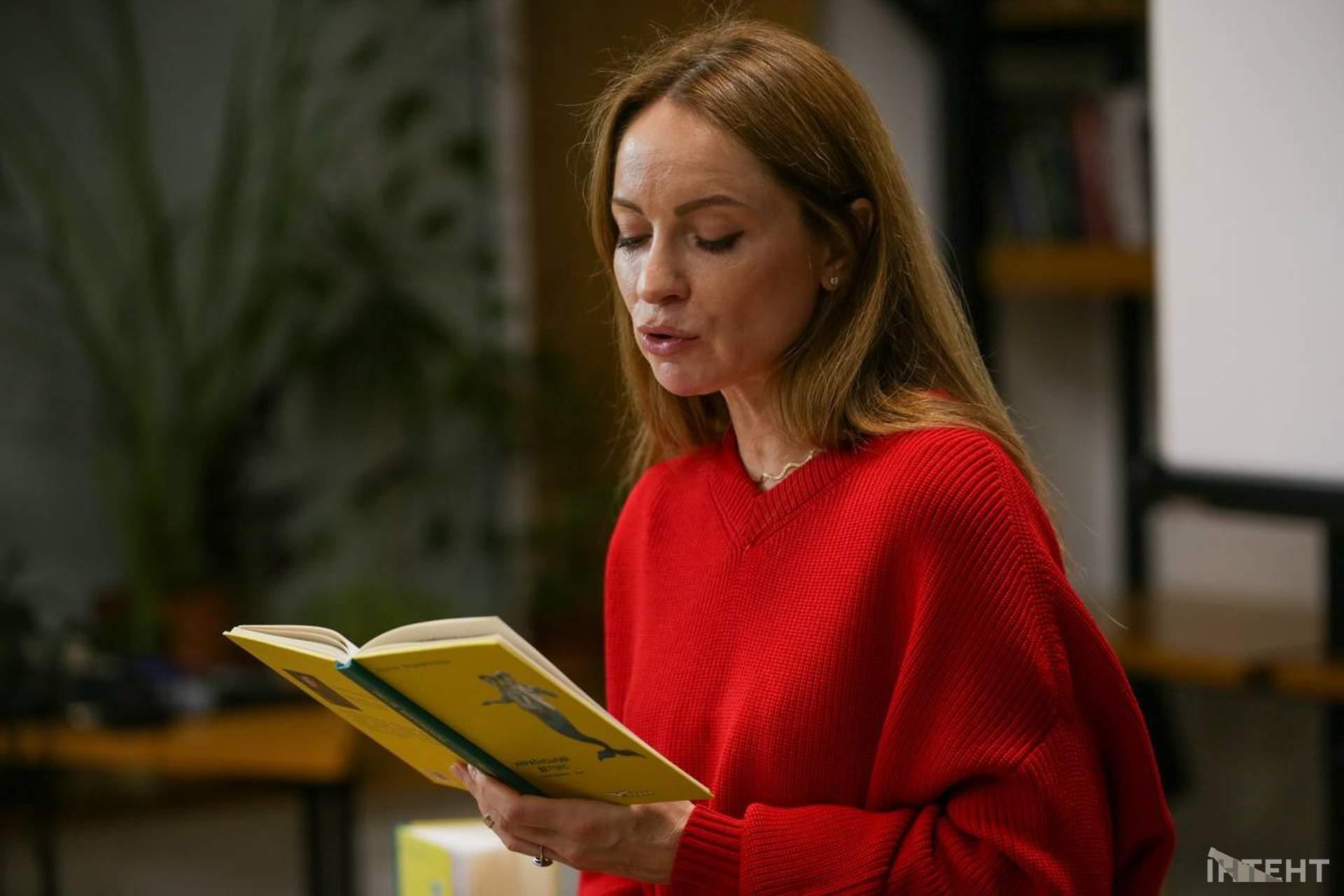 "Український детокс": Олена Боришполець представила в Одесі свою книгу