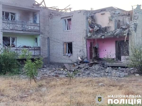 Наслідки обстрілів / Фото: поліція Херсонської області